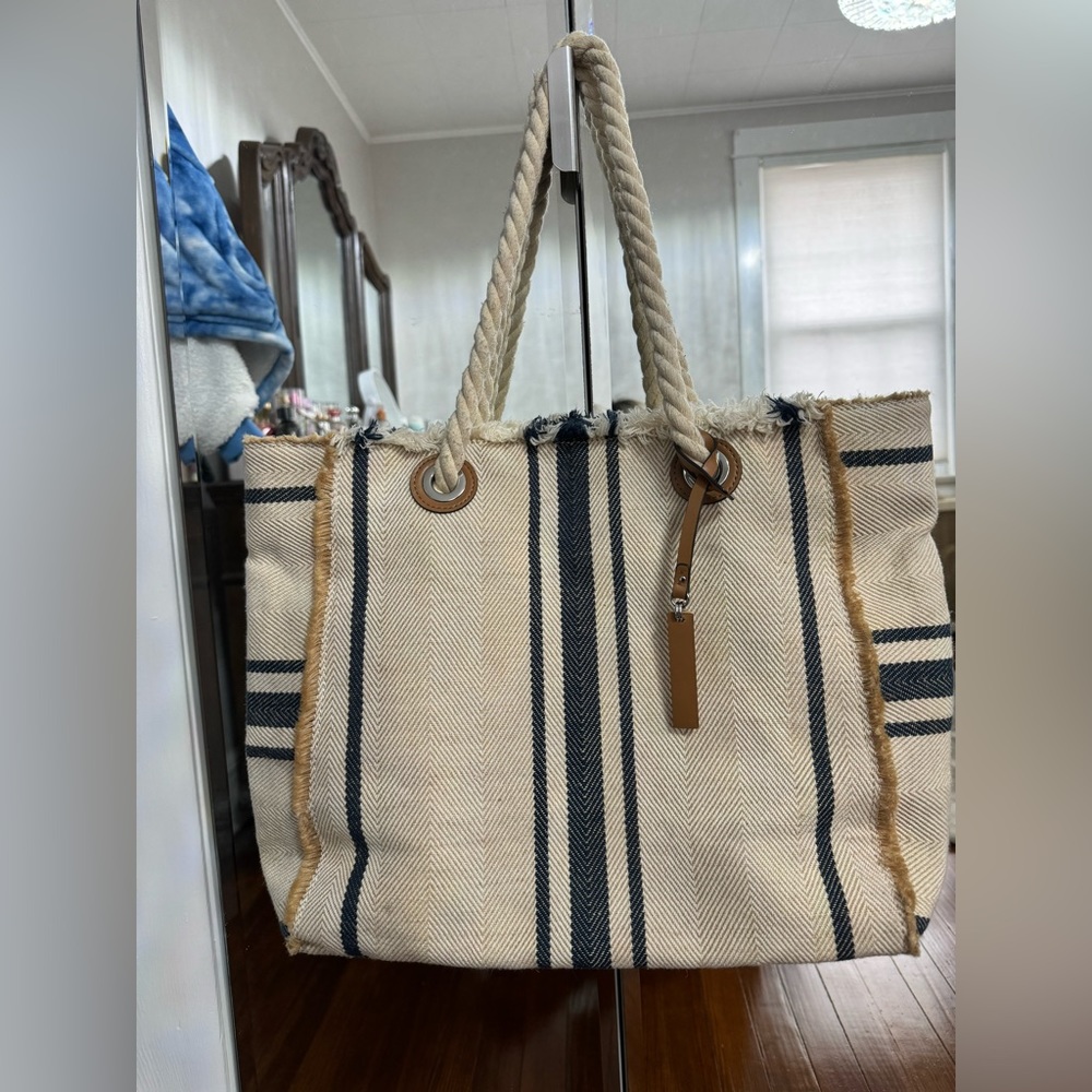 Vince Camino Tote Bag